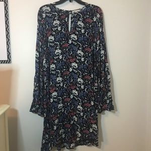 American Eagle Keyhole Dress